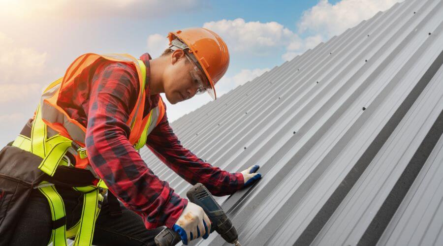 Professional residential roofers in Forest, IN